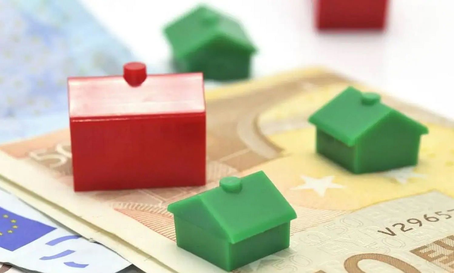 Las personas con ingresos por debajo de los 38.000 euros/ao podrn acogerse a las nuevas ayudas del gobierno a titulares de hipotecas